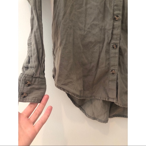 BKE | Long Sleeve Button Down - Picture 2 of 4